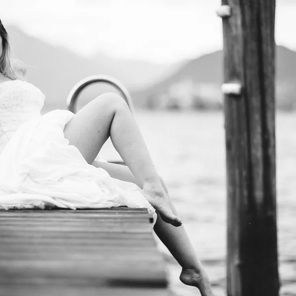 Fotografo per spose a Torino - Servizio fotografico sposa a Torino - Scatti seducenti di Cindy al suo matrimonio